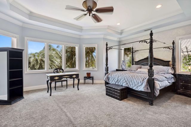 3870 NE 31st Avenue, Lighthouse Point, FL 33064