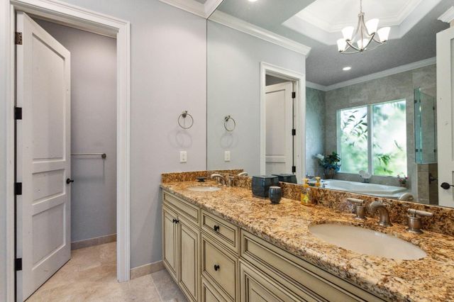3870 NE 31st Avenue, Lighthouse Point, FL 33064