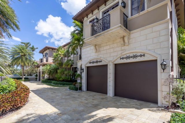 3870 NE 31st Avenue, Lighthouse Point, FL 33064