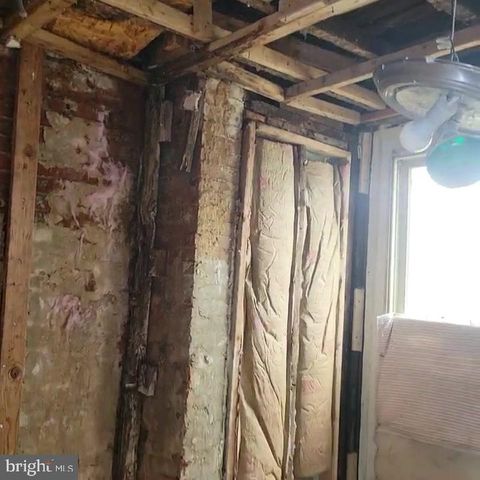 1230 W SERGEANT ST, Philadelphia, PA 19133