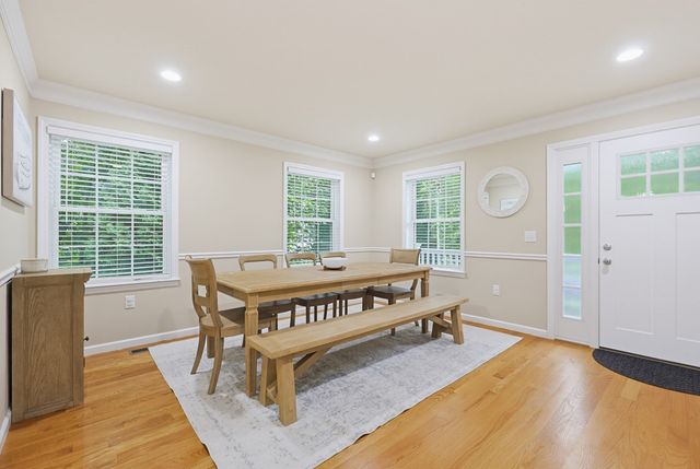 109 Bear Hill Rd, Cumberland, RI 02864