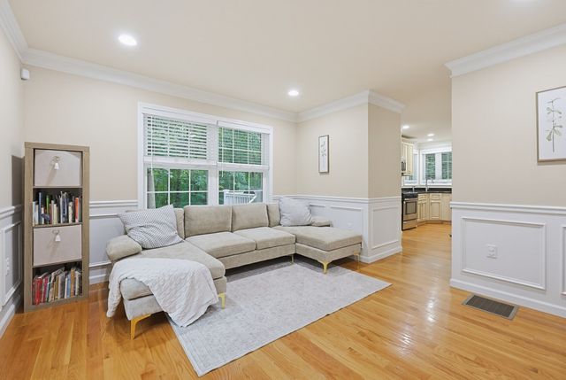 109 Bear Hill Rd, Cumberland, RI 02864