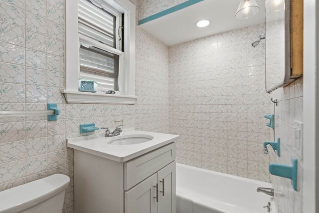 487-489 Sumner Street 1, Boston, MA 02128