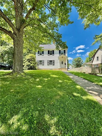 211 Morrison Avenue, Cuyahoga Falls, OH 44221