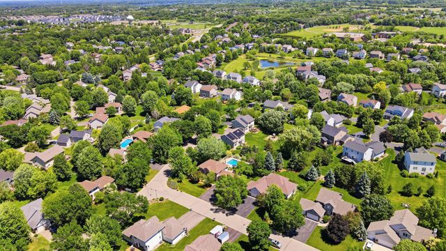 8511 Cedar Court, Victoria, MN 55386