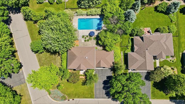 8511 Cedar Court, Victoria, MN 55386