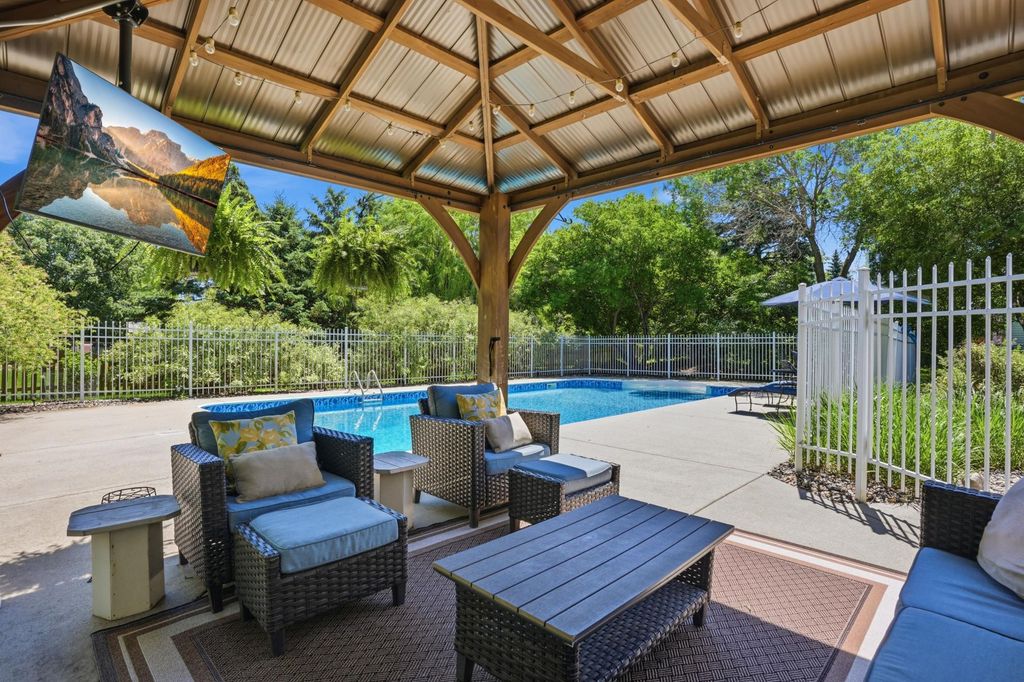 8511 Cedar Court, Victoria, MN 55386 — photo 5