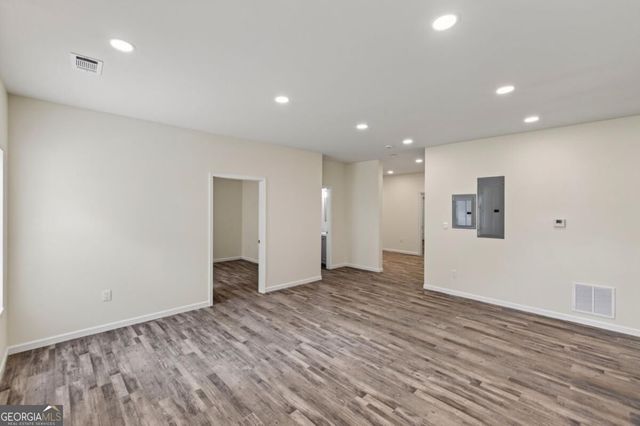 160 Janney Circle, Mcdonough, GA 30253
