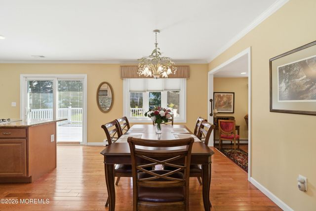 867 Derry Drive, Toms River, NJ 08753