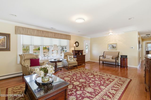 867 Derry Drive, Toms River, NJ 08753