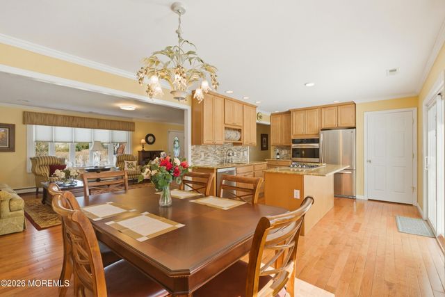 867 Derry Drive, Toms River, NJ 08753