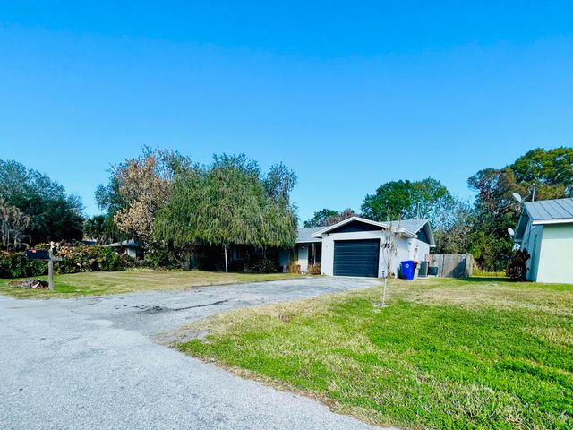 186 23rd Avenue, Vero Beach, FL 32962