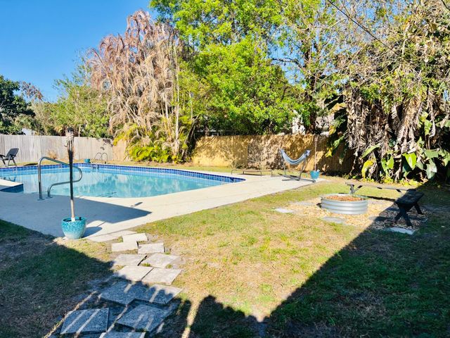 186 23rd Avenue, Vero Beach, FL 32962