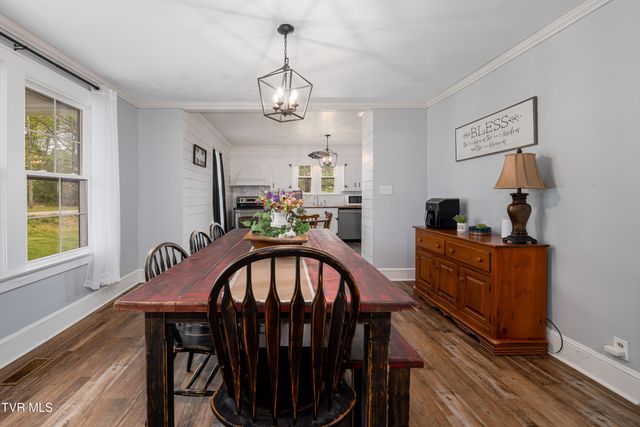 1162 Muddy Creek Road, Blountville, TN 37617