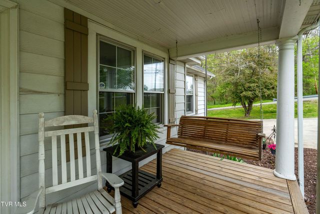 1162 Muddy Creek Road, Blountville, TN 37617