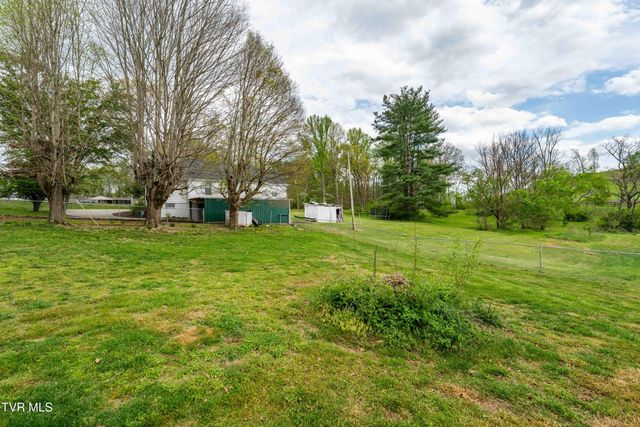 1162 Muddy Creek Road, Blountville, TN 37617
