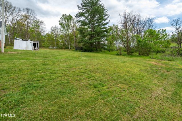 1162 Muddy Creek Road, Blountville, TN 37617