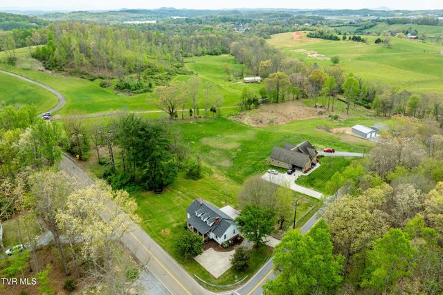 1162 Muddy Creek Road, Blountville, TN 37617