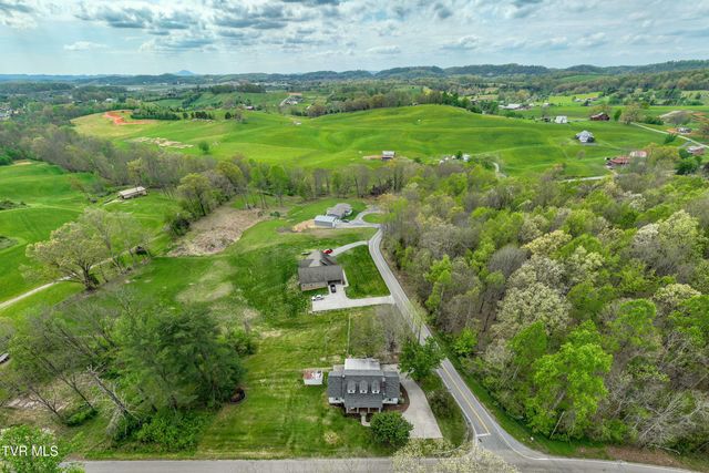 1162 Muddy Creek Road, Blountville, TN 37617