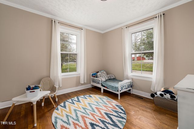 1162 Muddy Creek Road, Blountville, TN 37617
