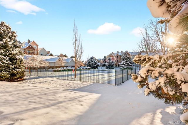 18929 E Warren Circle C205, Aurora, CO 80013