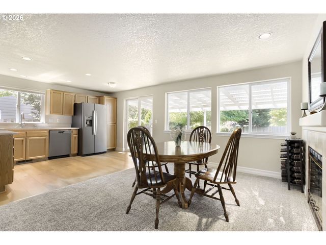 17823 Sw GALEWOOD Dr, Sherwood, OR 97140
