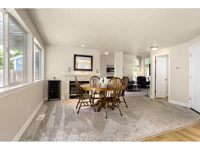 17823 Sw GALEWOOD Dr, Sherwood, OR 97140