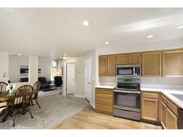 17823 Sw GALEWOOD Dr, Sherwood, OR 97140