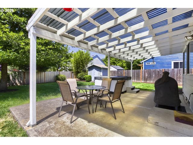 17823 Sw GALEWOOD Dr, Sherwood, OR 97140