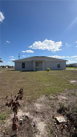 3914 9th ST W, Lehigh Acres, FL 33971