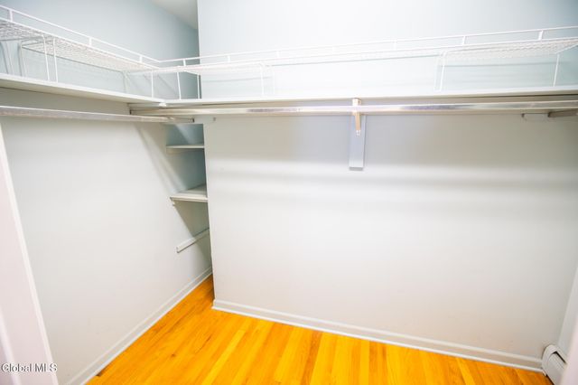 10 Oakwood Drive, Queensbury, NY 12804