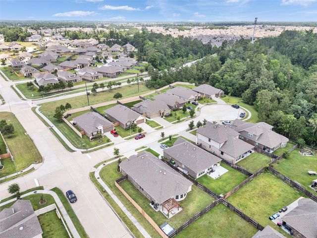 27997 Lone Hollow Lane, Spring, TX 77386