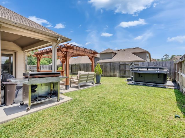 27997 Lone Hollow Lane, Spring, TX 77386