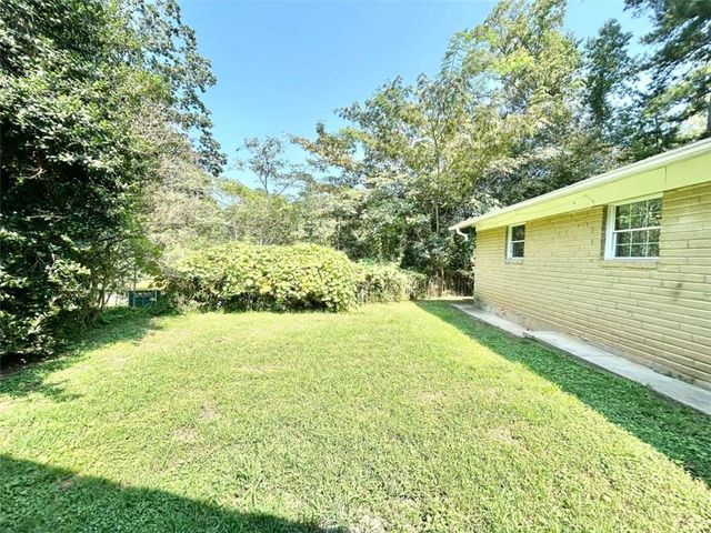 688 Plainville Drive, Atlanta, GA 30331