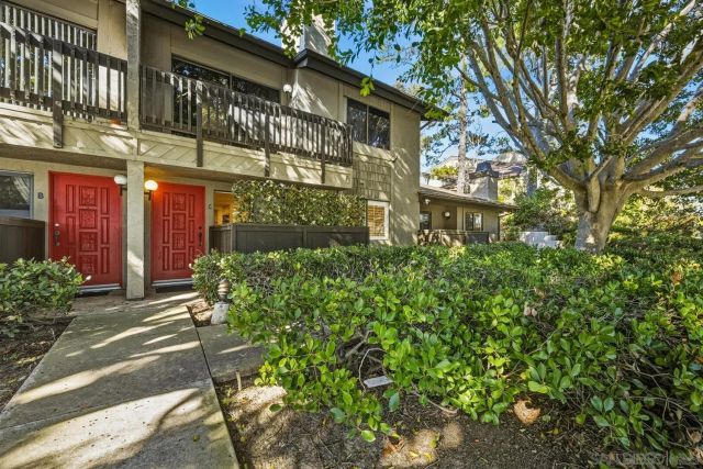 8362 Via Sonoma c, La Jolla, CA 92037