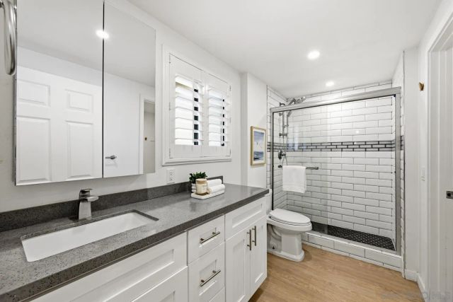 8362 Via Sonoma c, La Jolla, CA 92037