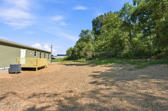 299 McDonald Dr, Brandenburg, KY 40108