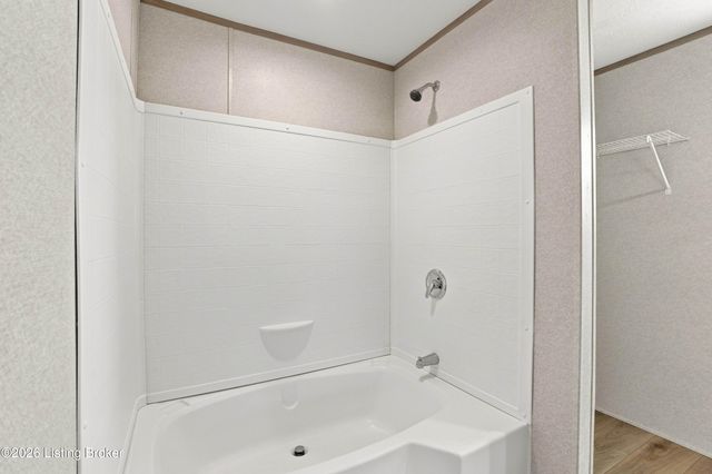 299 McDonald Dr, Brandenburg, KY 40108