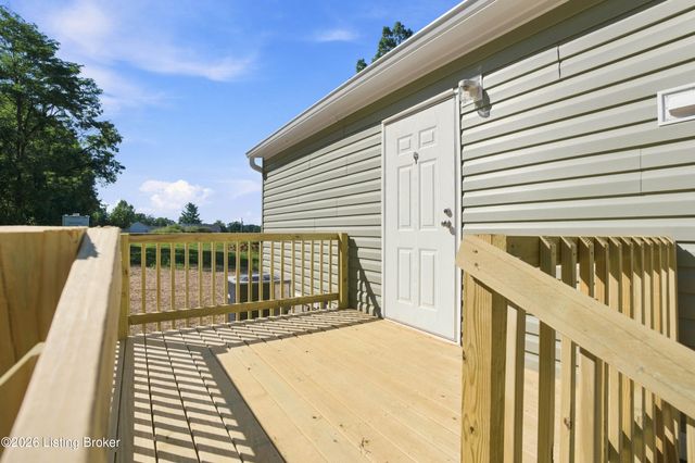 299 McDonald Dr, Brandenburg, KY 40108