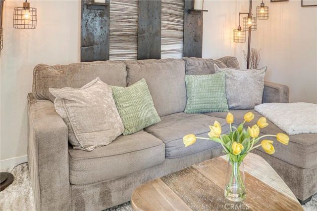 14385 Suffolk, Westminster, CA 92683