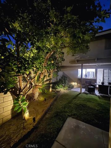 14385 Suffolk, Westminster, CA 92683