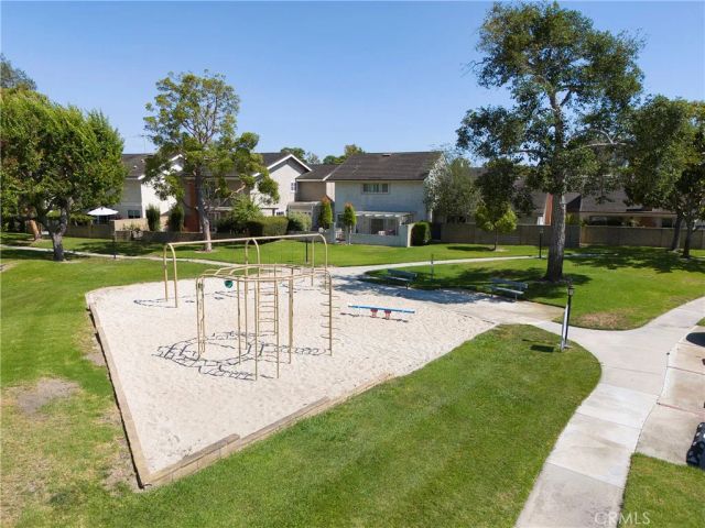 14385 Suffolk, Westminster, CA 92683