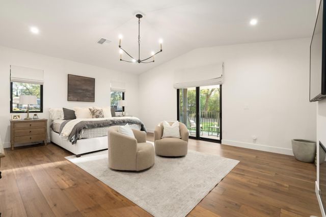 7697 Horseshoe Bar Rd, Loomis, CA 95650