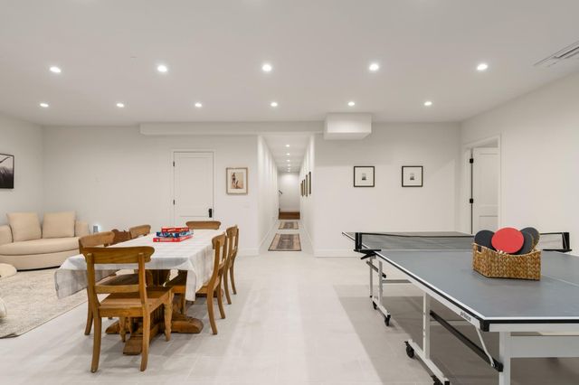 7697 Horseshoe Bar Rd, Loomis, CA 95650