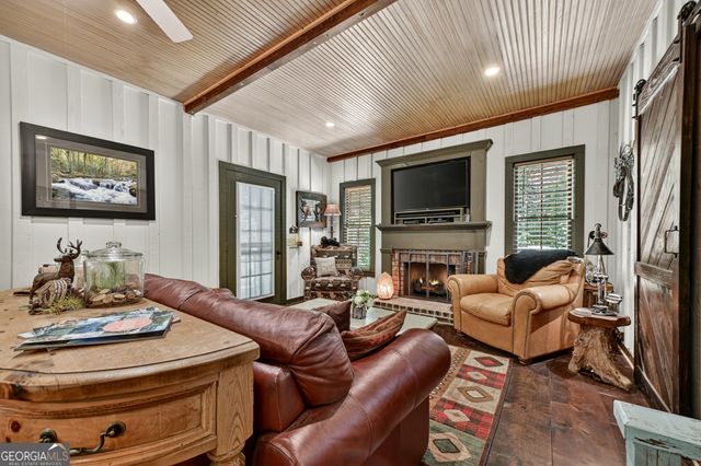 280 Serenity Place, Ellijay, GA 30540