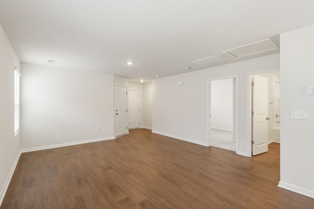 123 Cloverfield Lane, Spartanburg, SC 29303