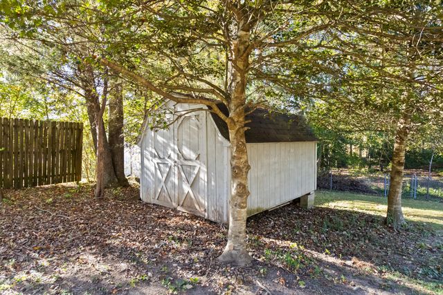 24 Beehive Lane, Corbin, KY 40701
