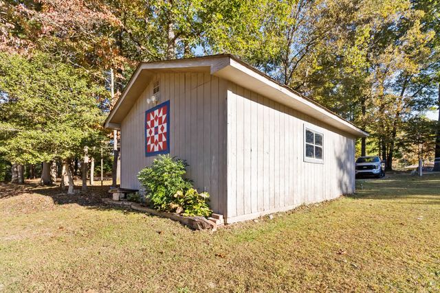 24 Beehive Lane, Corbin, KY 40701
