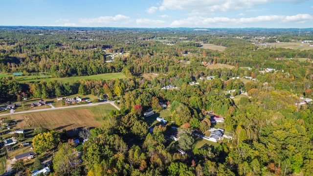 24 Beehive Lane, Corbin, KY 40701