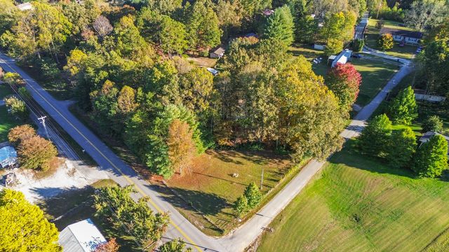 24 Beehive Lane, Corbin, KY 40701